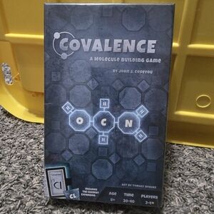 2018 Covalence: A Molecule Building Game By Genius Games, John‎ J. Coveyou VG